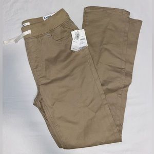 NEW WITH TAGS Old Navy Boys’ Size Large 10-12 Khaki Tan Karate Slim Pants